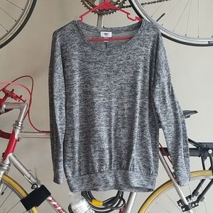 💥Old navy relaxed sweater 💥2 for $20💥